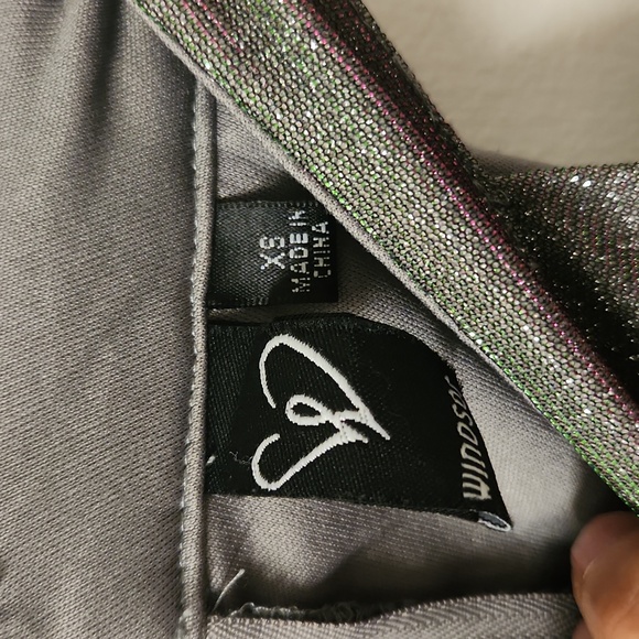 Windsor Metallic Holographic Dress size XS - Picture 6 of 9